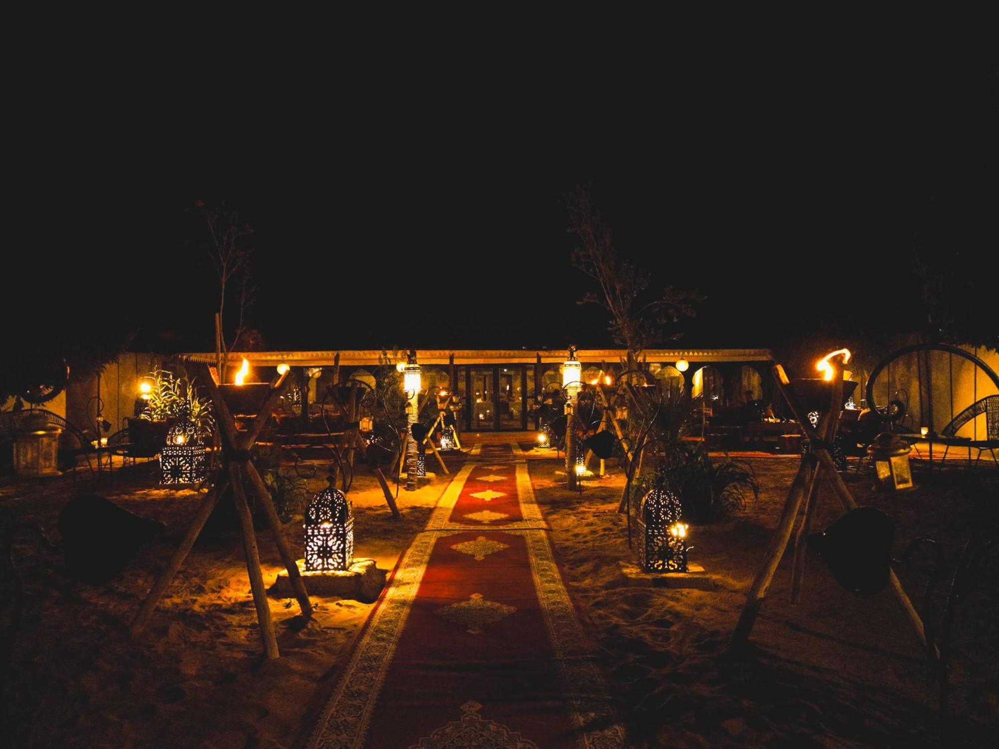 Sanmao Royal Camp 皇家营地 Hotel Merzouga Exterior foto